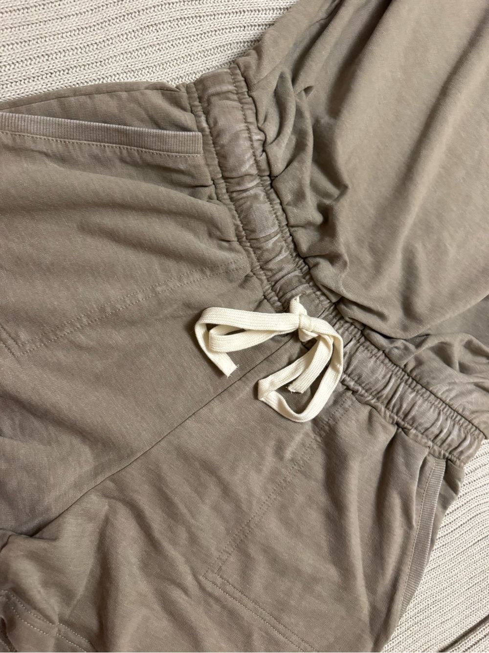 Trendy Drawstring Romper - Picture 2 of 4